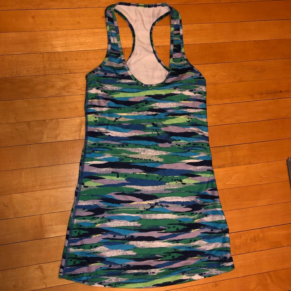 Lululemon tank top